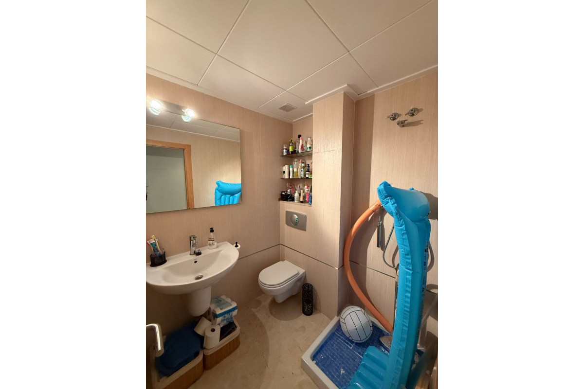 Revente - Apartment / flat - Pego