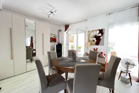 Revente - Maison de ville - Pedreguer