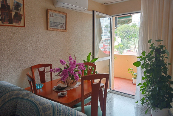 Herverkoop - Apartment / flat - Benidorm - Levante