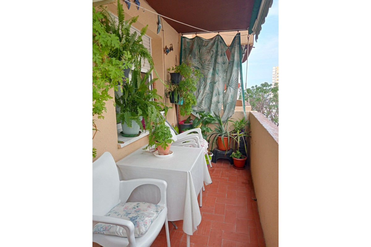 Herverkoop - Apartment / flat - Benidorm - Levante