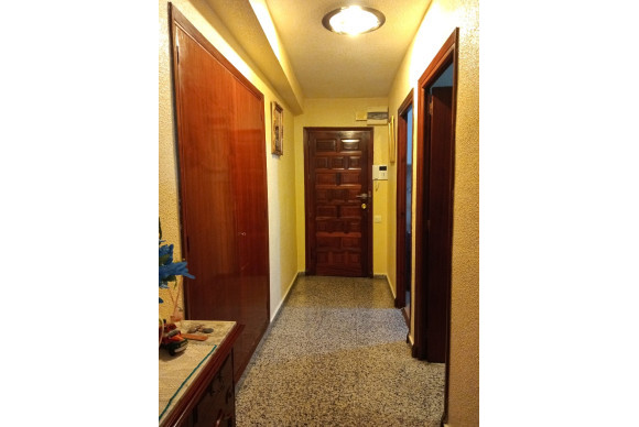 Herverkoop - Apartment / flat - Benidorm - Levante