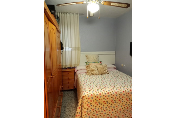Herverkoop - Apartment / flat - Benidorm - Levante