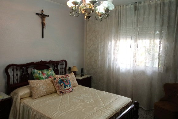 Herverkoop - Apartment / flat - Benidorm - Levante