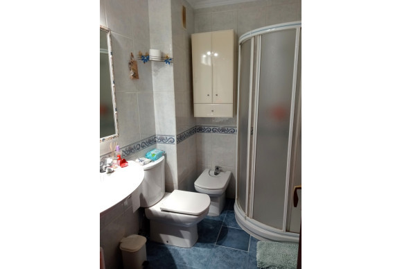 Herverkoop - Apartment / flat - Benidorm - Levante