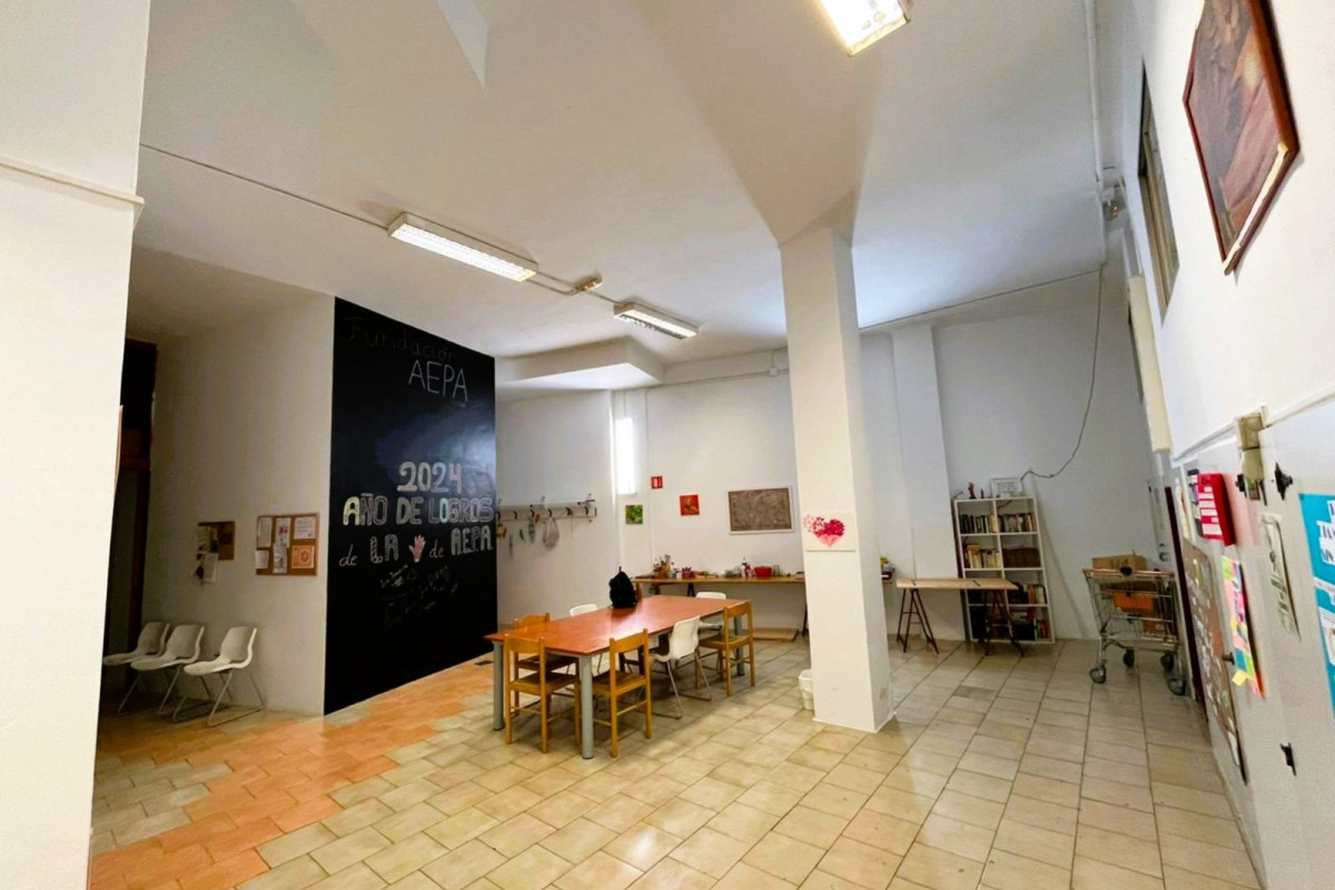 Reventa - local - Denia - Center