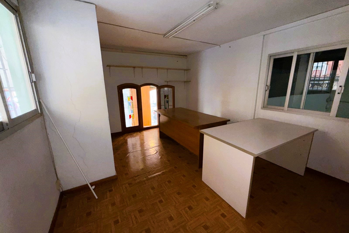 Reventa - local - Denia - Center