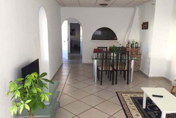 Reventa - local - Albir - center