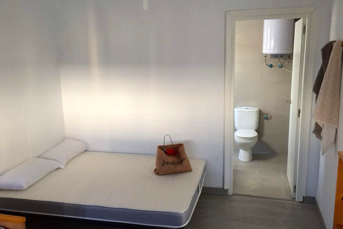 Reventa - local - Albir - center