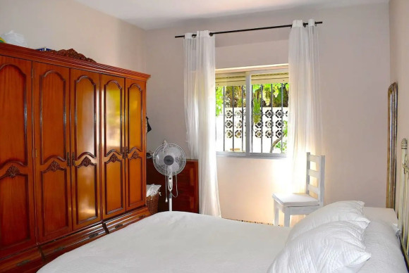 Herverkoop - Vrijstaande woning - Albir - center