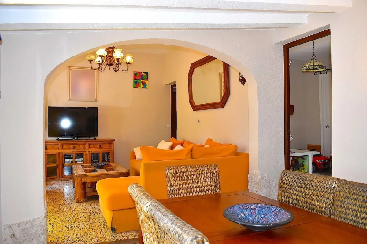 Herverkoop - Vrijstaande woning - Albir - center