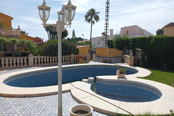 Resale - urban plot - La Nucía