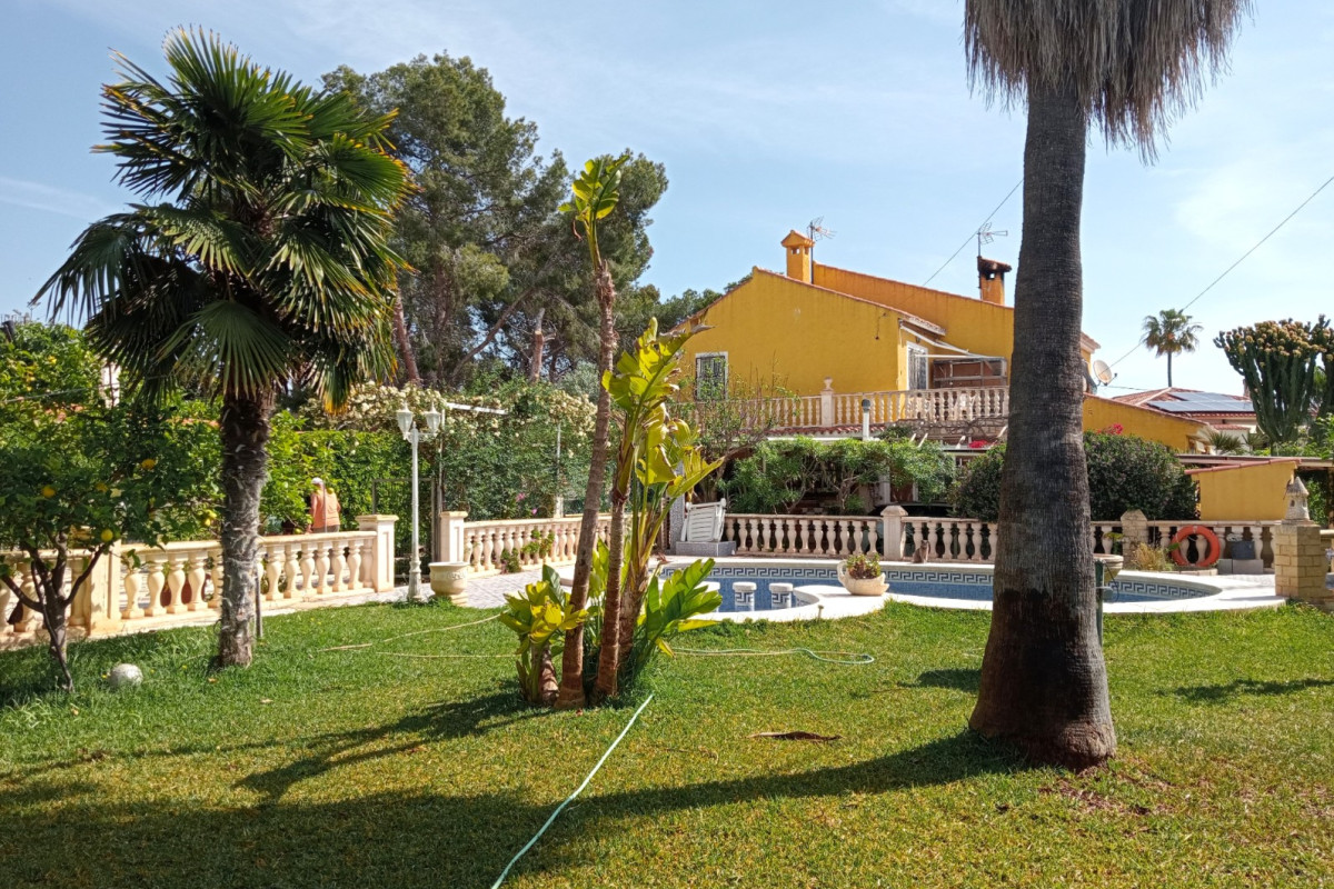 Resale - urban plot - La Nucía