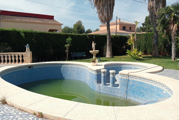 Resale - urban plot - La Nucía