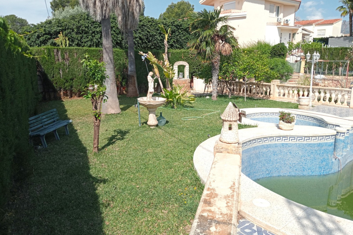 Resale - urban plot - La Nucía