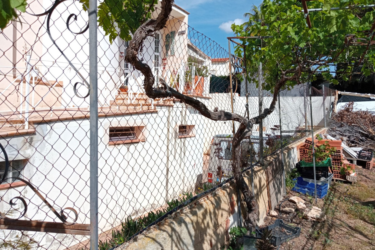 Resale - urban plot - La Nucía