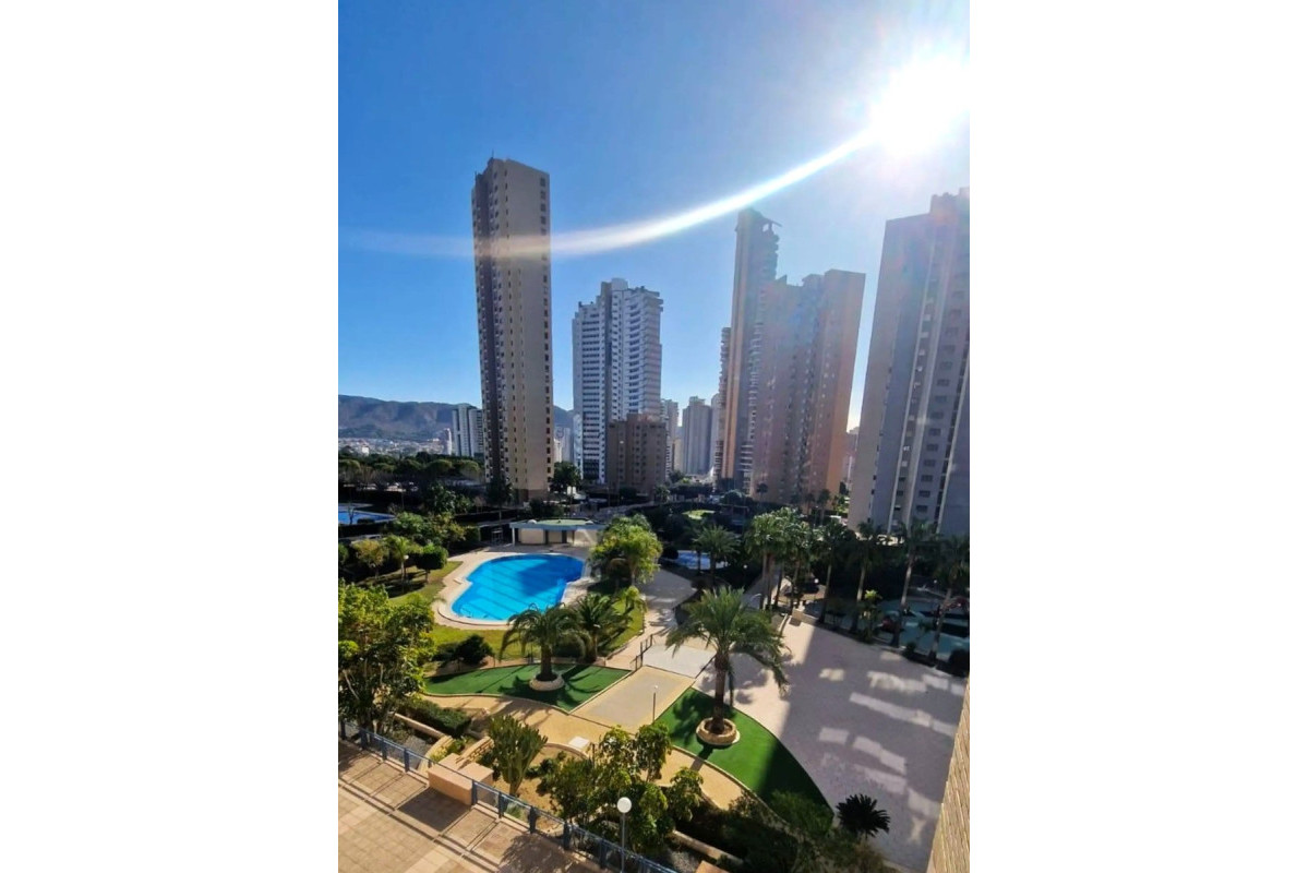 Herverkoop - Apartment / flat - Benidorm - Levante
