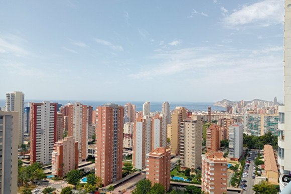 Herverkoop - Apartment / flat - Benidorm - Levante