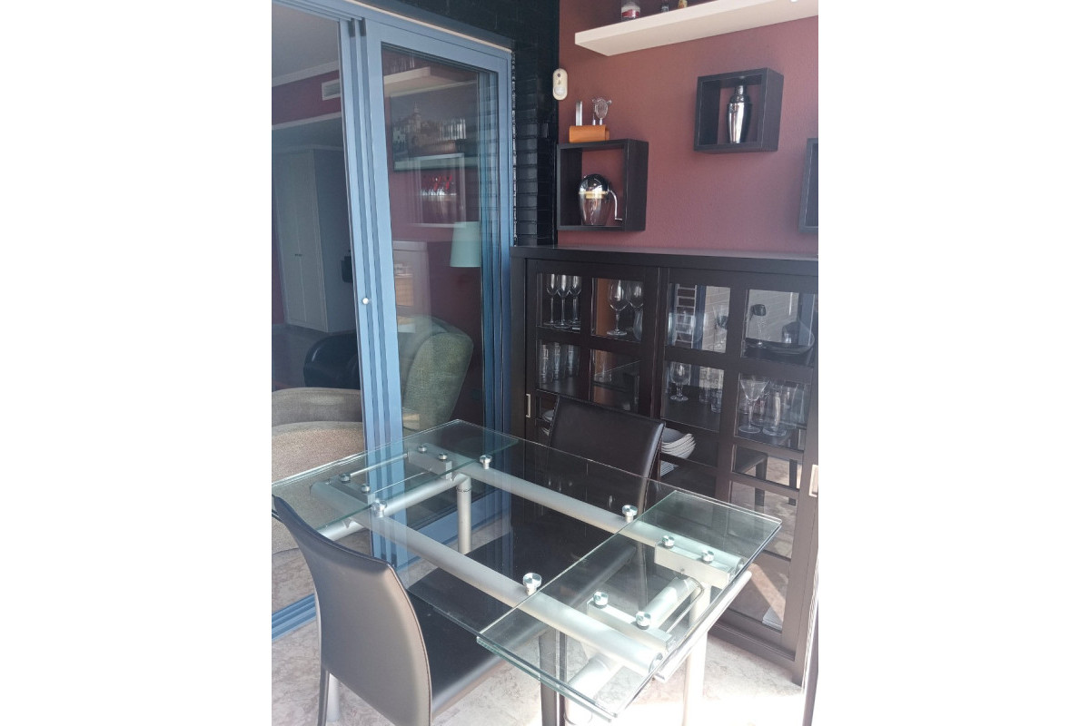 Herverkoop - Apartment / flat - Benidorm - Levante