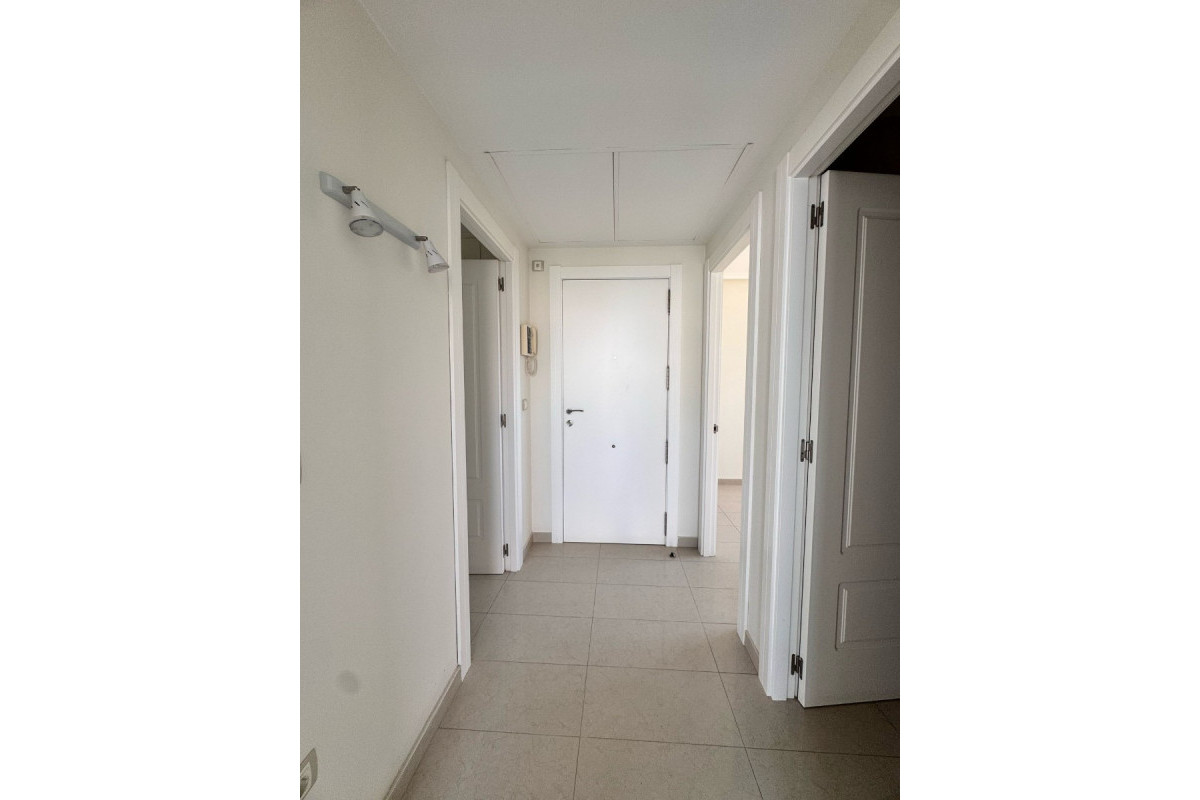 Herverkoop - Apartment / flat - Benidorm - Levante