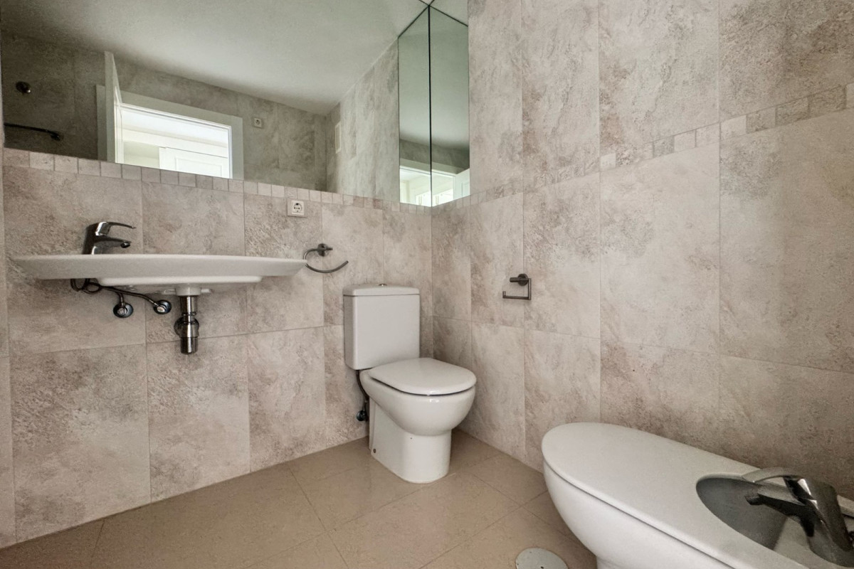 Herverkoop - Apartment / flat - Benidorm - Levante