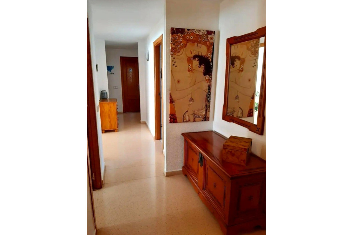 Herverkoop - Apartment / flat - Benidorm - Levante