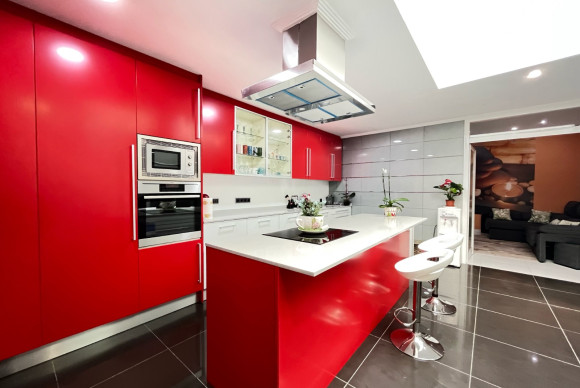 Revente - House - Rafelcofer - Centro