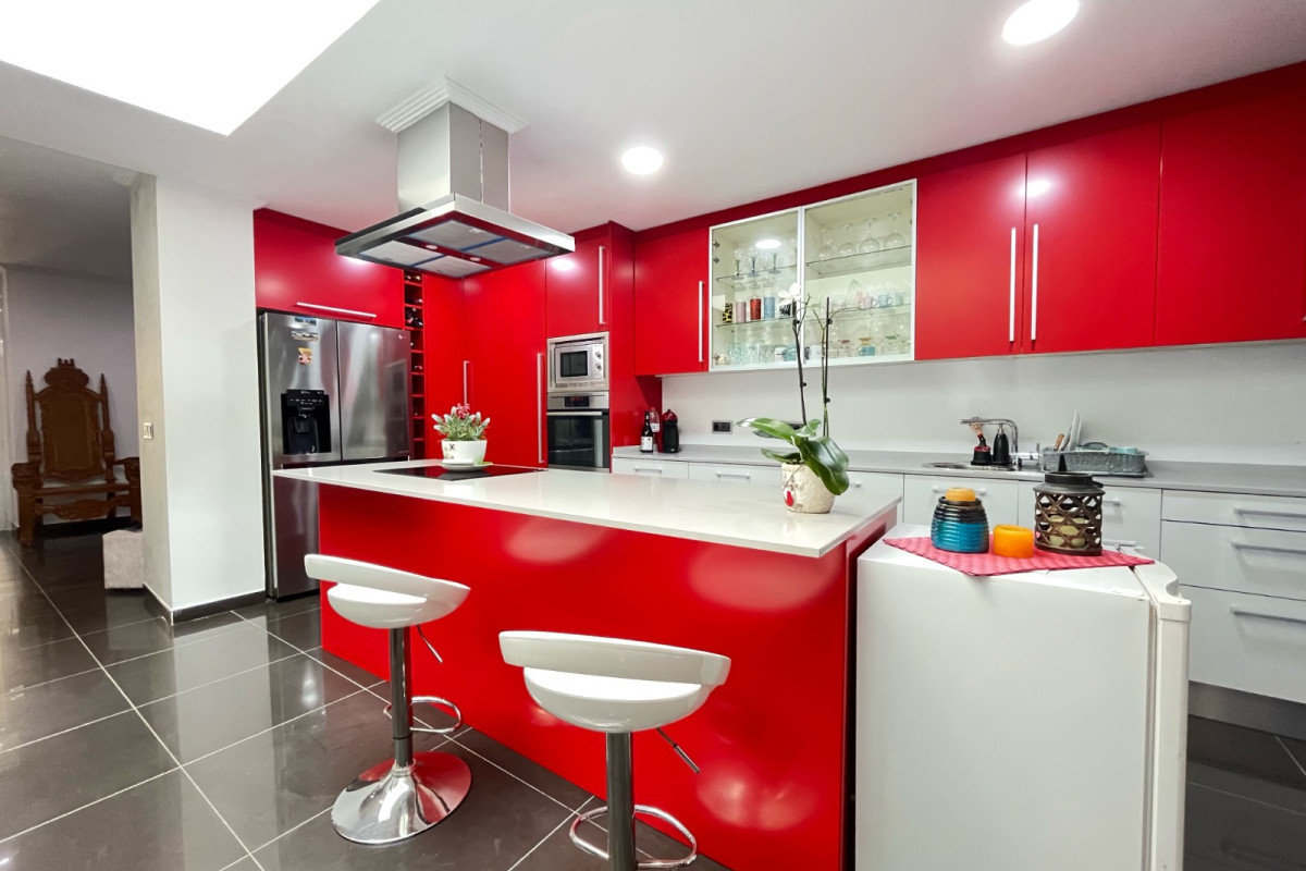 Revente - House - Rafelcofer - Centro