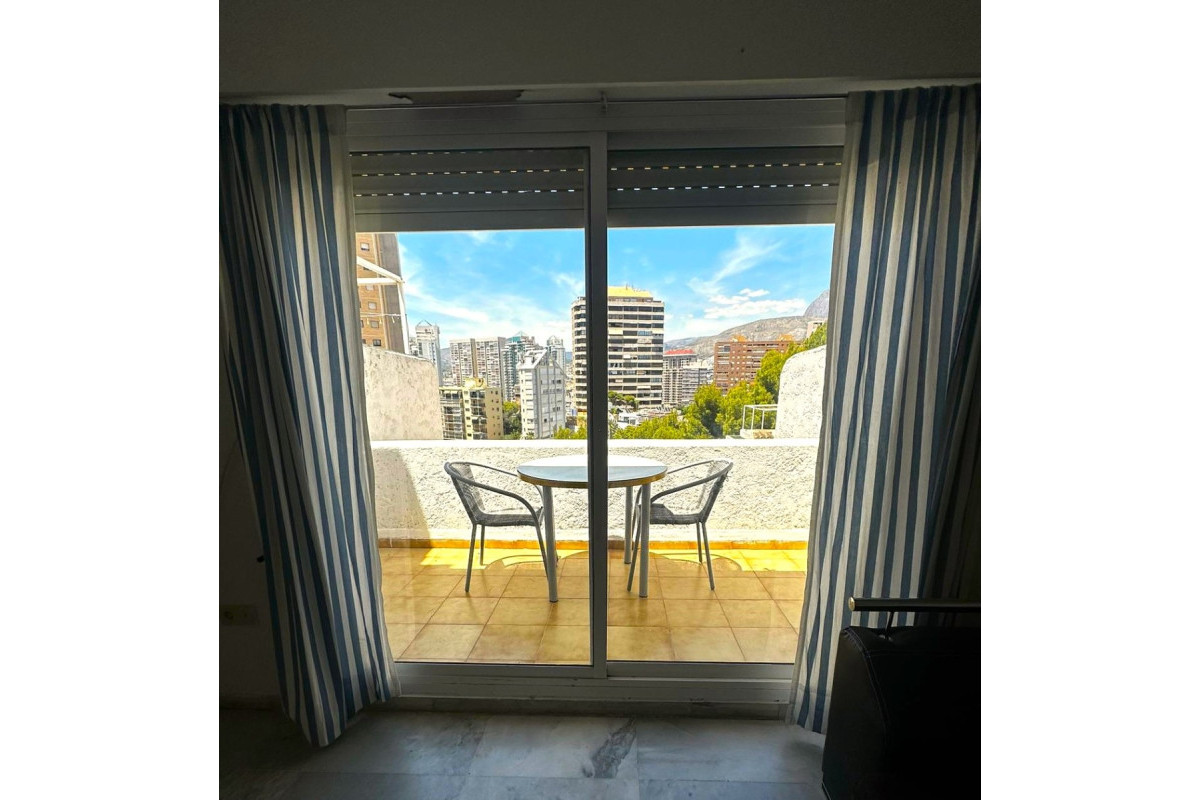 Herverkoop - Apartment / flat - Benidorm - Zona de Poniente