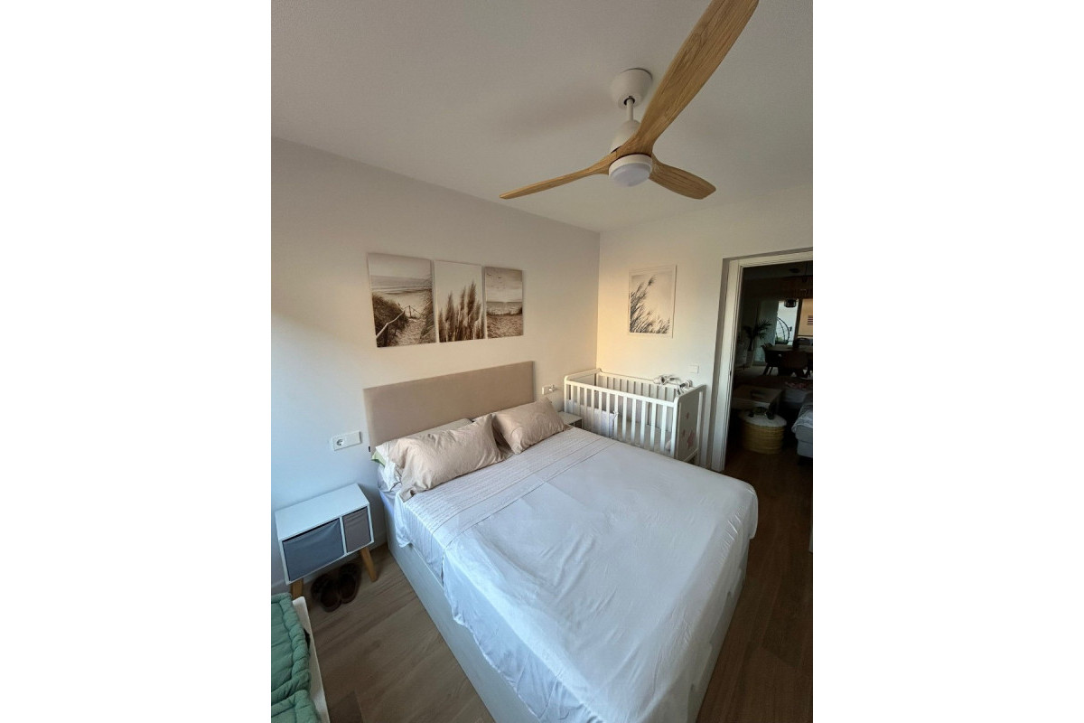 Herverkoop - Apartment / flat - Albir - center