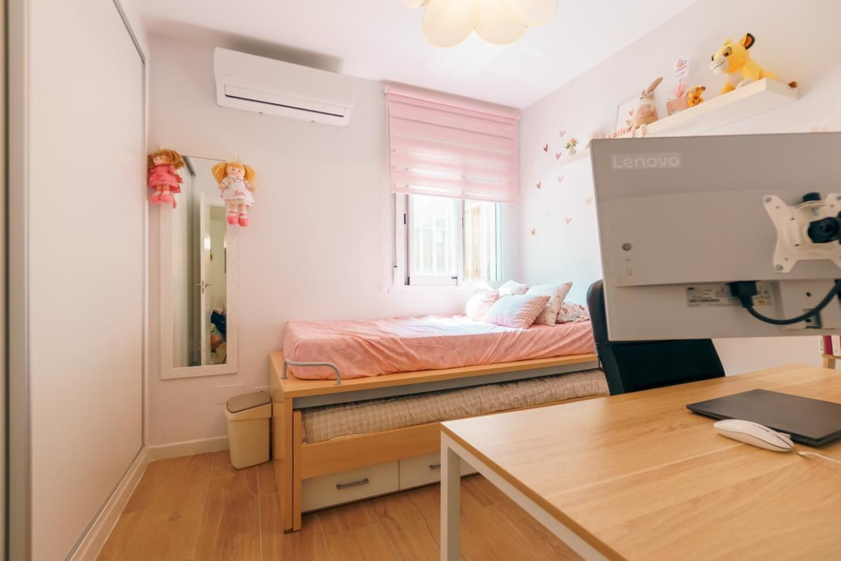 Herverkoop - Apartment / flat - Albir - center