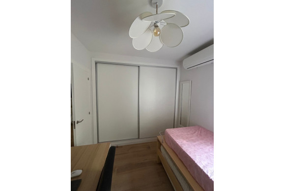 Herverkoop - Apartment / flat - Albir - center