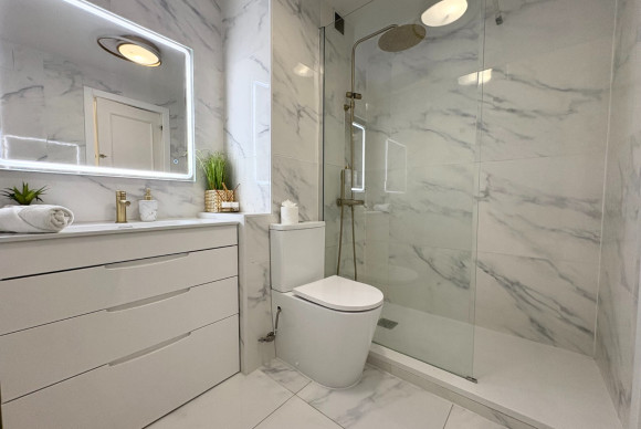 Reventa - Apartment / flat - Denia - Center