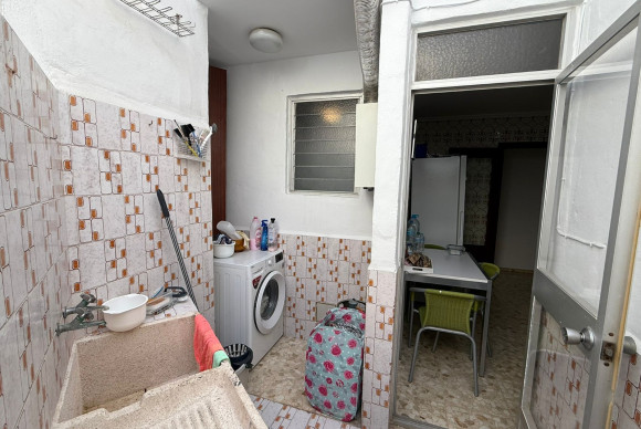 Resale - Apartment / flat - Miramar