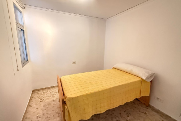 Resale - Apartment / flat - Miramar