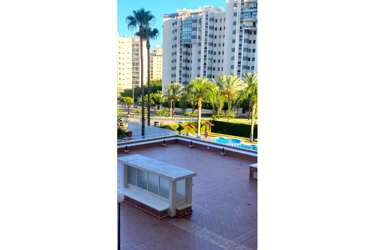 Herverkoop - Apartment / flat - Villajoyosa - Cala de Villajoyosa
