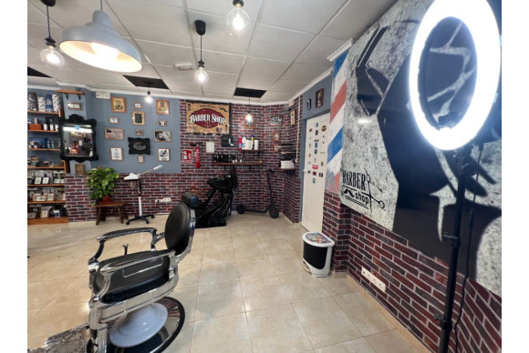 Herverkoop - Winkel Ruimte - Guardamar del Segura - Guardamar