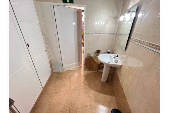 Herverkoop - Winkel Ruimte - Guardamar del Segura - Guardamar