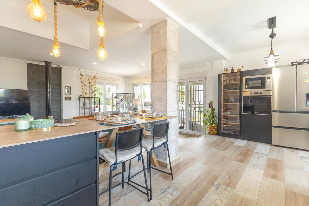 Resale - Country House - Alicante