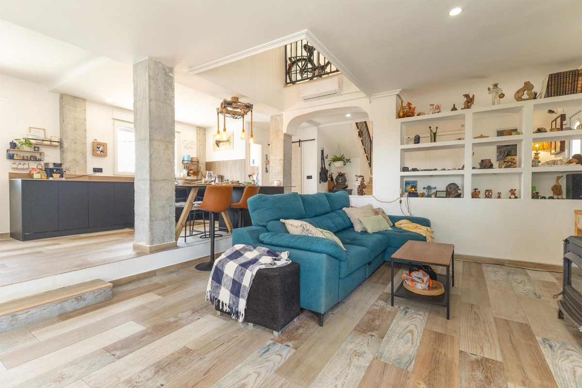 Resale - Country House - Alicante