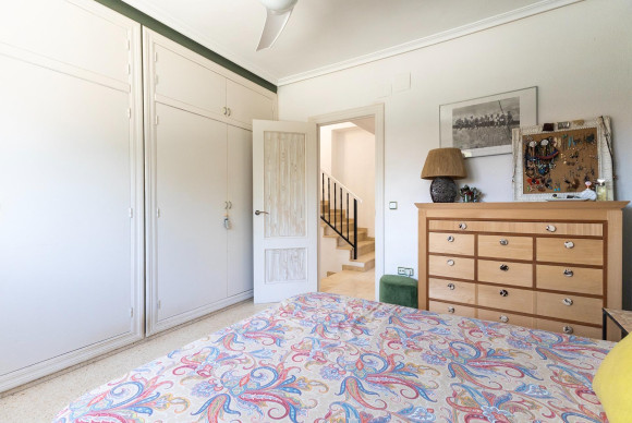 Resale - Country House - Alicante