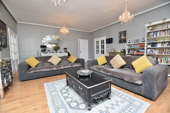 Herverkoop - Landelijke Woning-Finca - Heredades