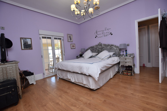 Herverkoop - Landelijke Woning-Finca - Heredades