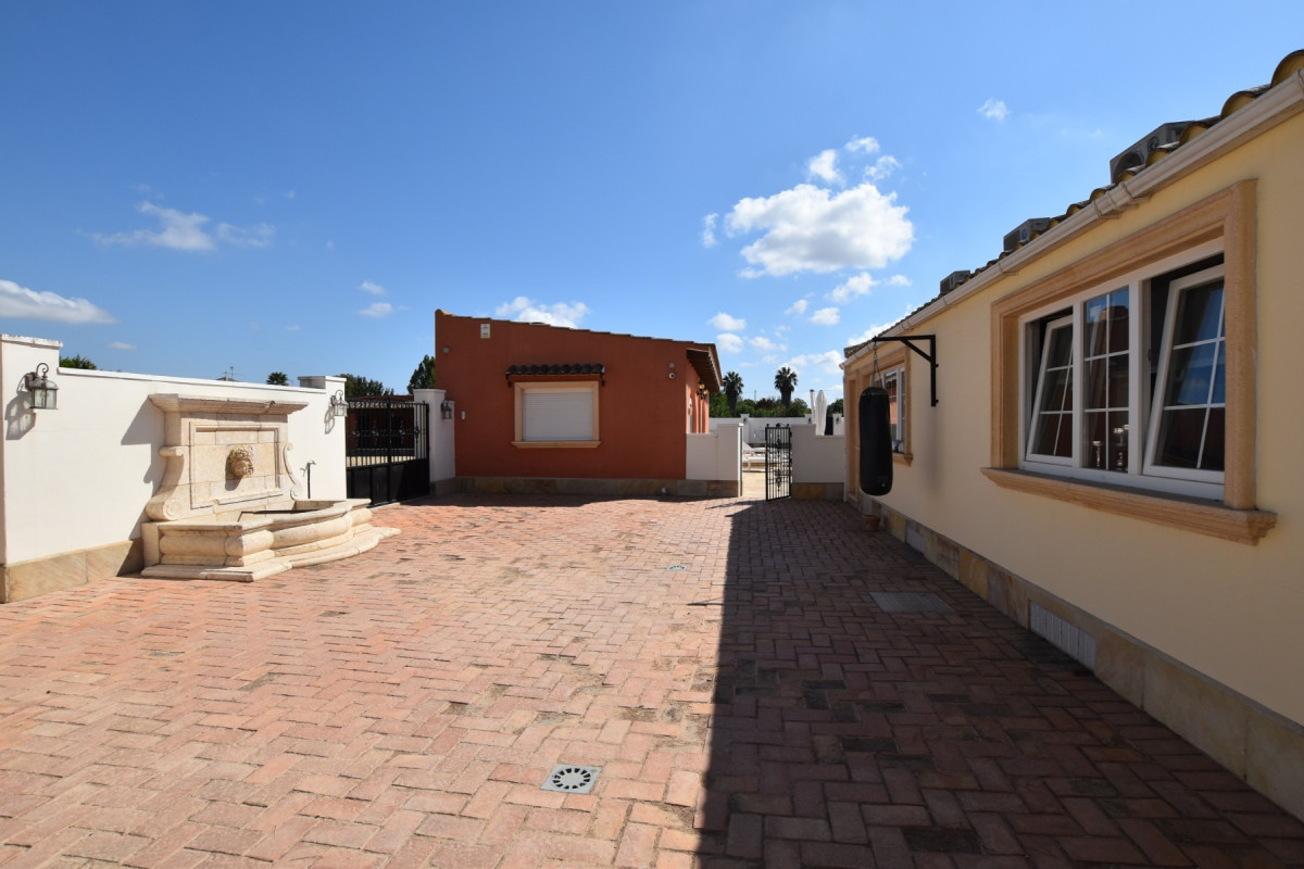 Herverkoop - Landelijke Woning-Finca - Heredades