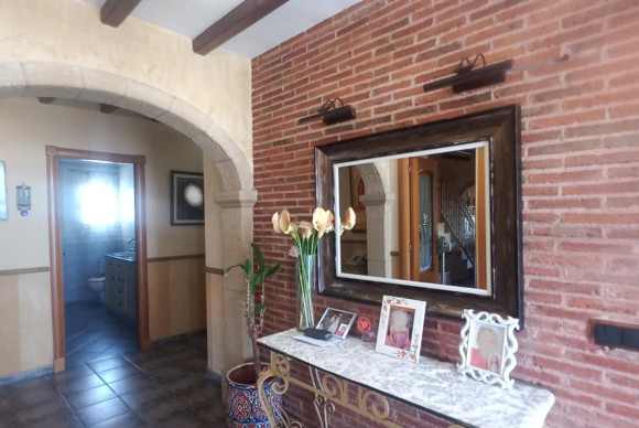 Resale - Country House - san vicente