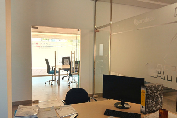 Resale - local - La Nucía