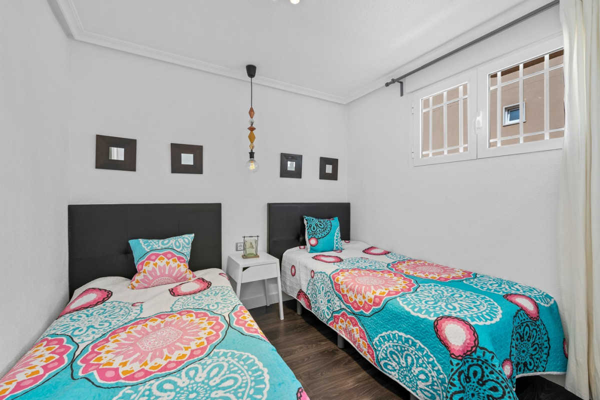 Herverkoop - Appartement  - Punta Prima