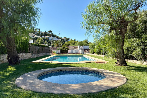 Resale - House - Denia - Montgó