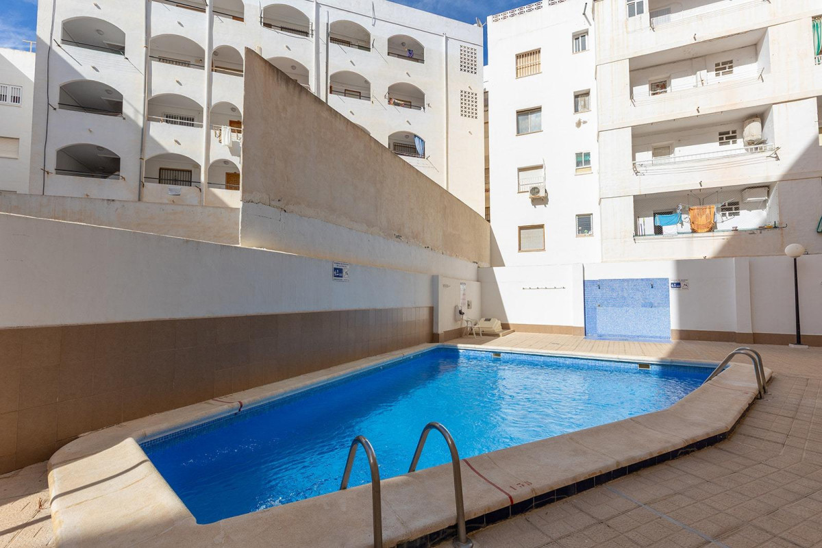 Revente - Appartement - Torrevieja - Centro