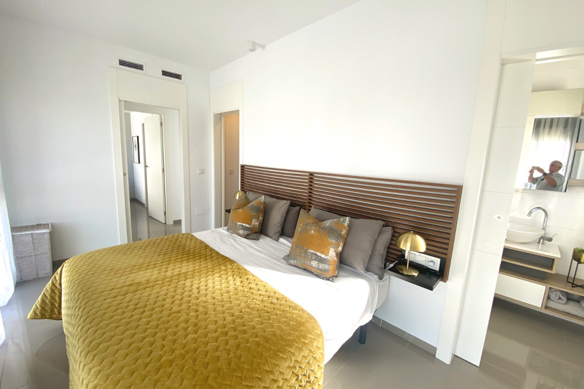 Herverkoop - Vrijstaande Villa - Ciudad Quesada - Doña Pepa