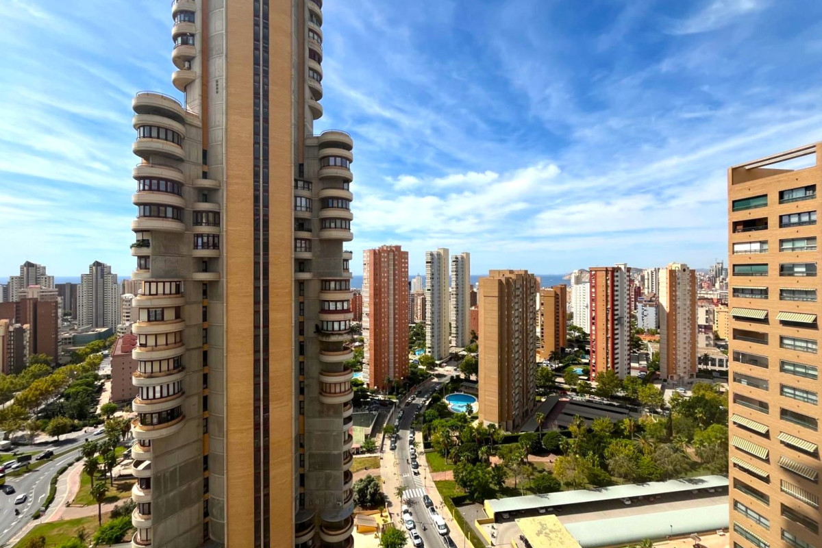 Herverkoop - Apartment / flat - Benidorm - Centro
